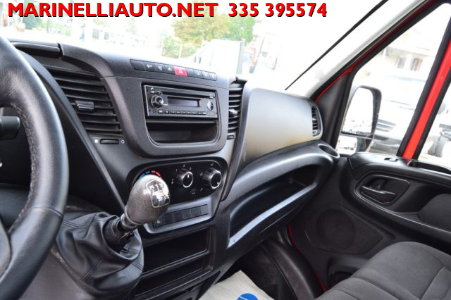 IVECO Daily usata, con Specchietti laterali elettrici