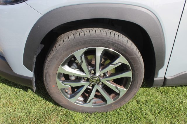 TOYOTA Corolla Cross usata, con Bracciolo