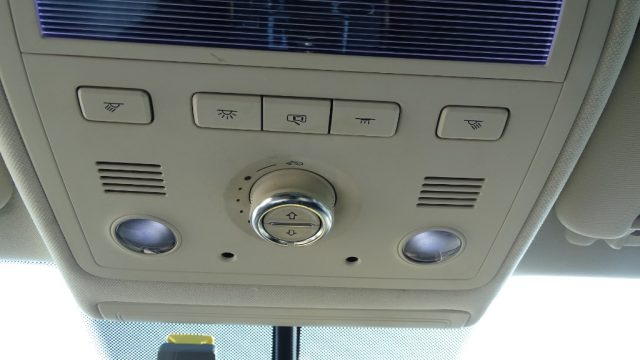 VOLKSWAGEN Touareg usata 132
