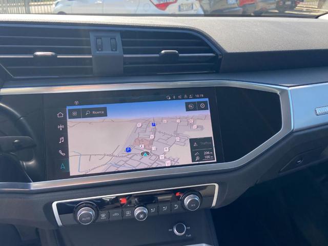 AUDI Q3 usata, con Park Distance Control