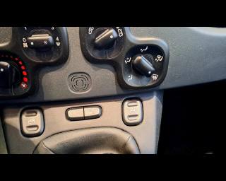 FIAT New Panda usata 9