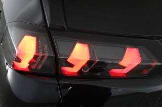 PEUGEOT 2008 usata 9