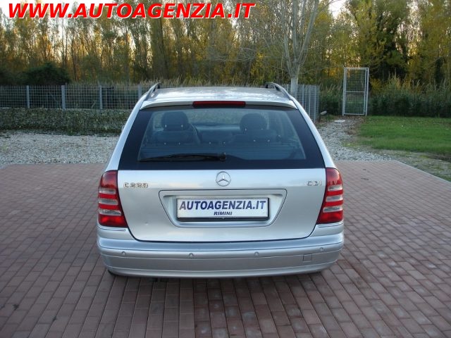 MERCEDES-BENZ C 220 usata 5