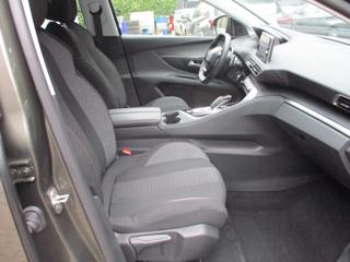 PEUGEOT 5008 usata, con Servosterzo