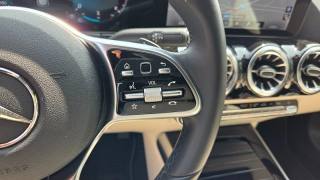 MERCEDES-BENZ GLA 250 usata, con Vetri oscurati