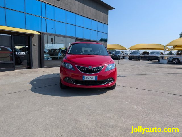 LANCIA Ypsilon usata, con MP3