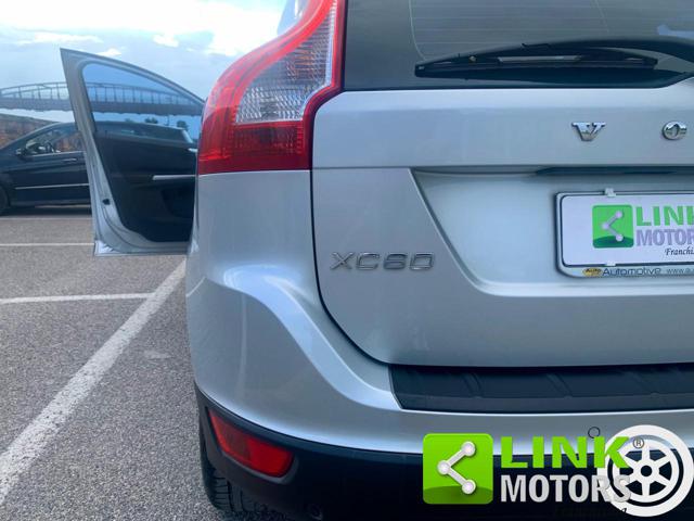 VOLVO XC60 usata, con USB