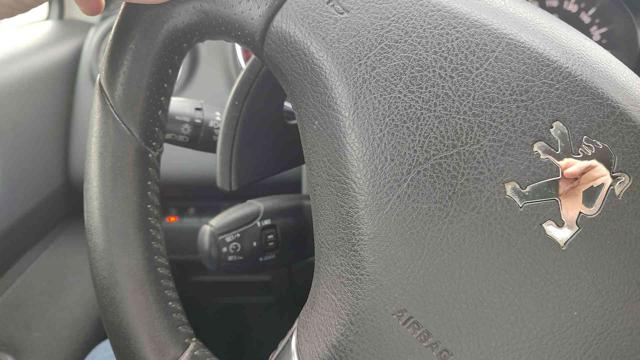 PEUGEOT 5008 usata, con Filtro antiparticolato