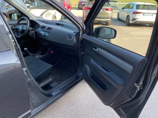 SUZUKI Swift usata, con Chiusura centralizzata telecomandata