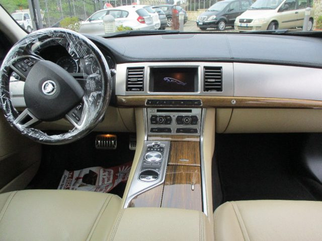 JAGUAR XF usata, con Boardcomputer