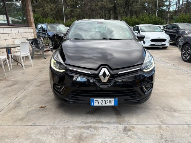 RENAULT Clio usata, con Airbag
