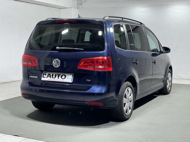 VOLKSWAGEN Touran usata, con Autoradio