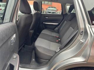 SUZUKI Vitara usata, con Fari LED
