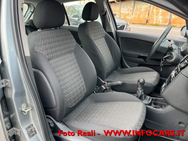 OPEL Corsa usata, con Autoradio