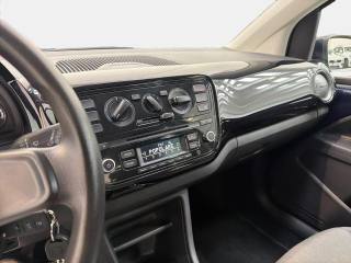 VOLKSWAGEN up! usata, con Controllo trazione