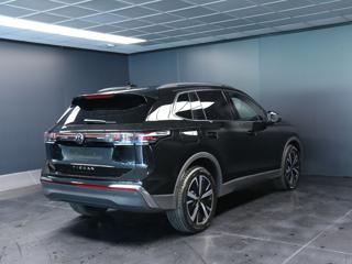 VOLKSWAGEN Tiguan usata, con Airbag laterali