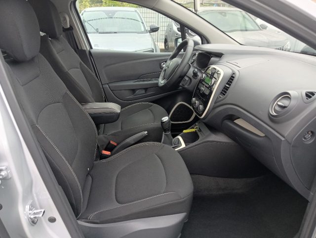 RENAULT Captur usata, con Servosterzo