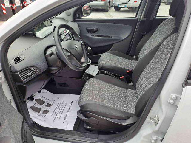 LANCIA Ypsilon usata, con Controllo trazione