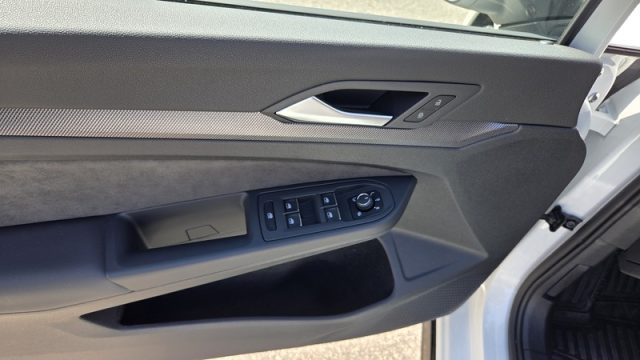 VOLKSWAGEN Golf usata, con Cruise Control
