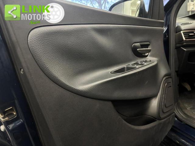 LANCIA Ypsilon usata, con Park Distance Control