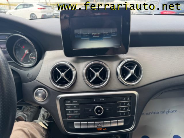 MERCEDES-BENZ GLA 180 usata, con Fendinebbia
