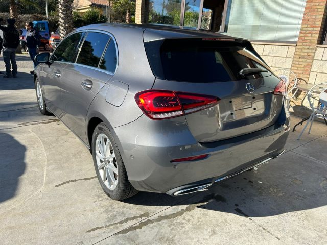 MERCEDES-BENZ A 180 usata, con Boardcomputer
