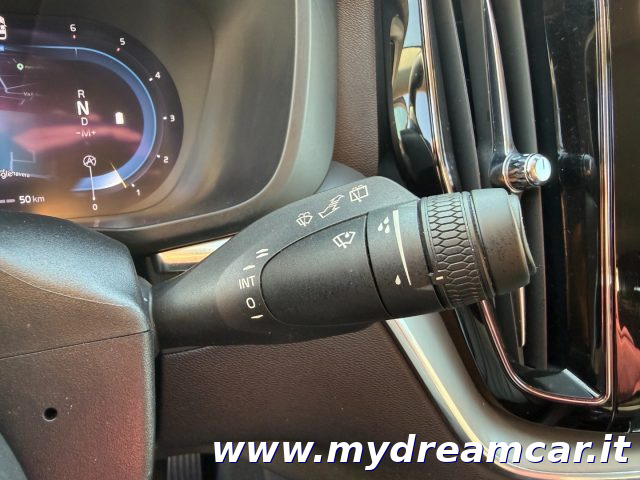 VOLVO XC60 usata, con Sensori di parcheggio posteriori