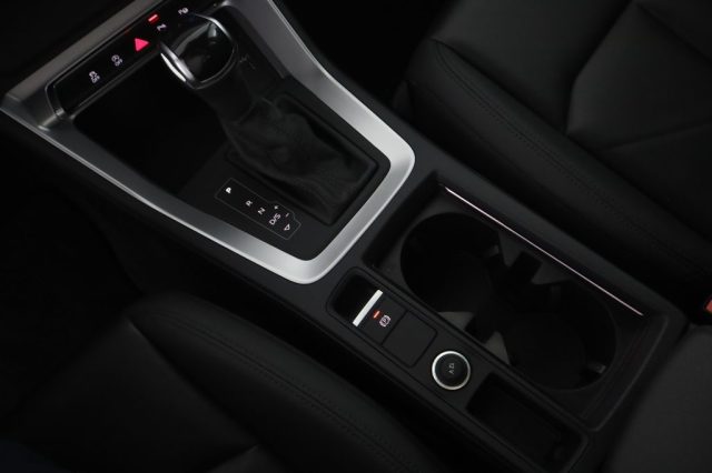 AUDI Q3 usata 12