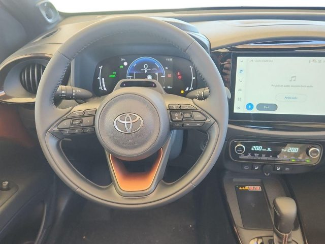 TOYOTA Aygo X usata, con Climatizzatore