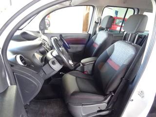 RENAULT Kangoo usata, con Controllo trazione