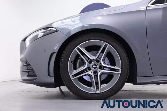 MERCEDES-BENZ A 180 usata, con Interni in pelle