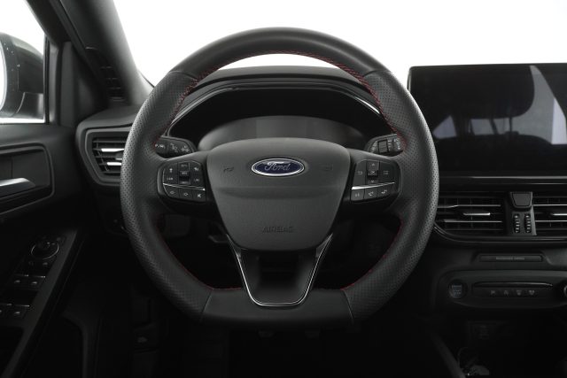 FORD Focus usata 9