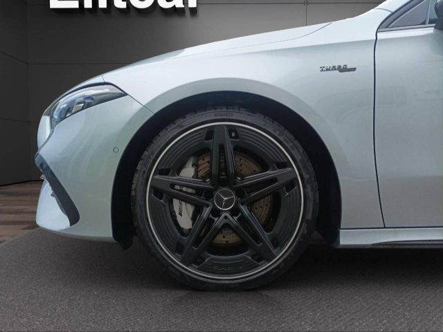MERCEDES-BENZ A 35 AMG usata, con Chiusura centralizzata