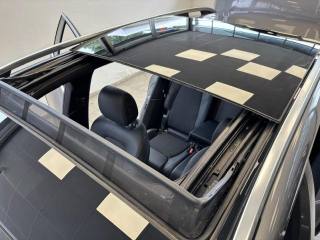 MERCEDES-BENZ GLB 200 usata, con Airbag