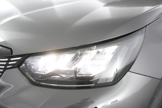 PEUGEOT 2008 usata 13