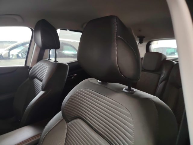 RENAULT Scenic usata, con Sedile posteriore sdoppiato
