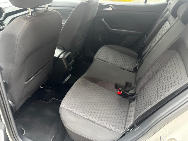 VOLKSWAGEN T-Cross usata, con Autoradio