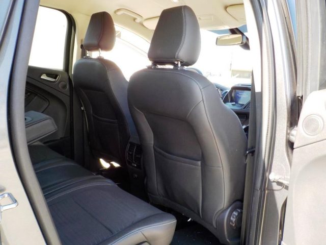 FORD Kuga usata, con Frenata d