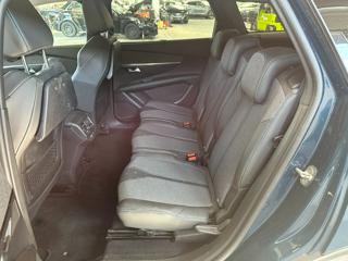 PEUGEOT 5008 usata, con Fendinebbia