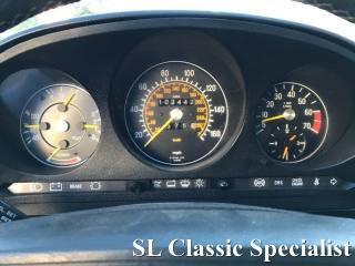MERCEDES-BENZ SL 560 usata 34