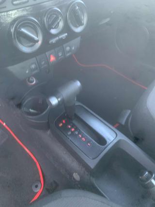 VOLKSWAGEN New Beetle usata, con Autoradio