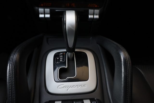 PORSCHE Cayenne usata, con Isofix