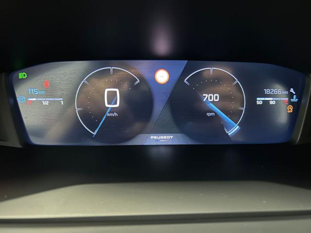 PEUGEOT 2008 usata, con Controllo automatico clima