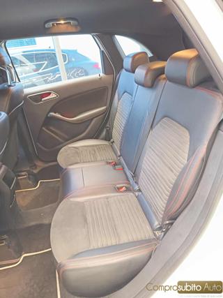 MERCEDES-BENZ B 180 usata, con Climatizzatore