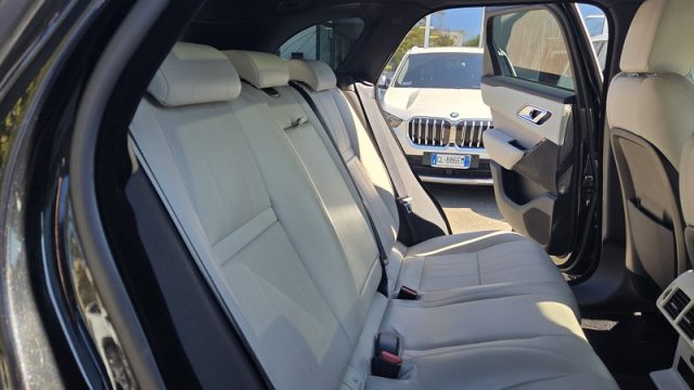 LAND ROVER Range Rover Velar usata, con Controllo trazione