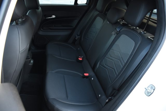 JEEP Avenger usata, con Park Distance Control