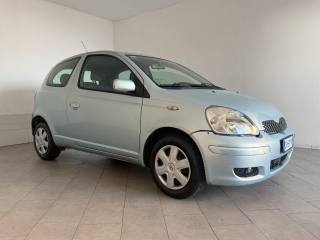 TOYOTA Yaris usata 1