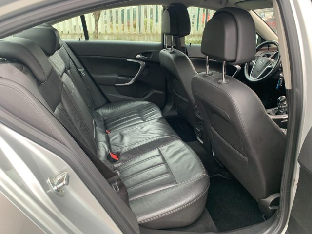 OPEL Insignia usata, con Controllo automatico clima