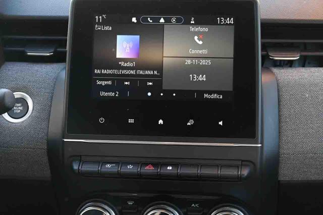 RENAULT Clio usata, con Park Distance Control