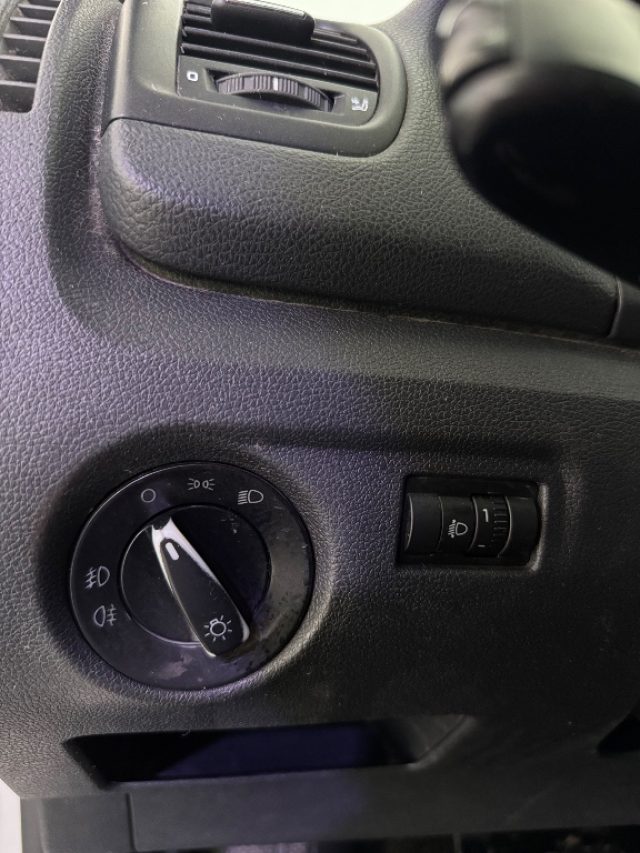 SKODA Roomster usata 17